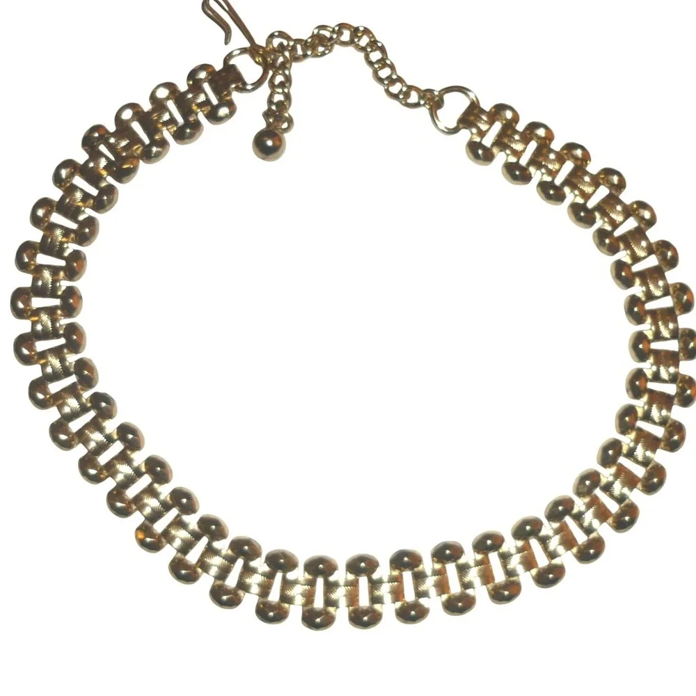 Vintage 1950 Gold Tone Gate Link Choker Necklace Textured Tank Track Mid Century